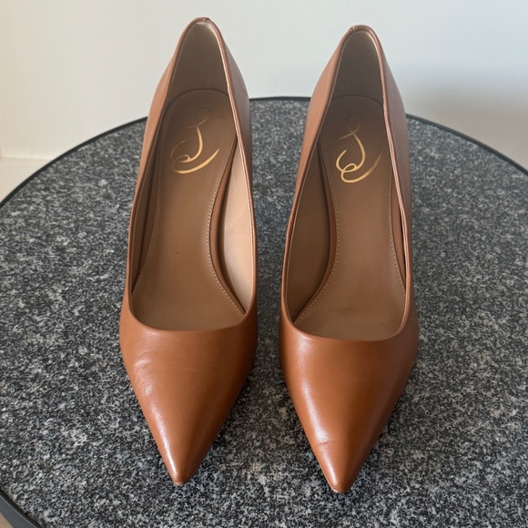 Sam Edelman Vienna Pointed Toe Heel - Saddle Leather - Picture 2 of 4